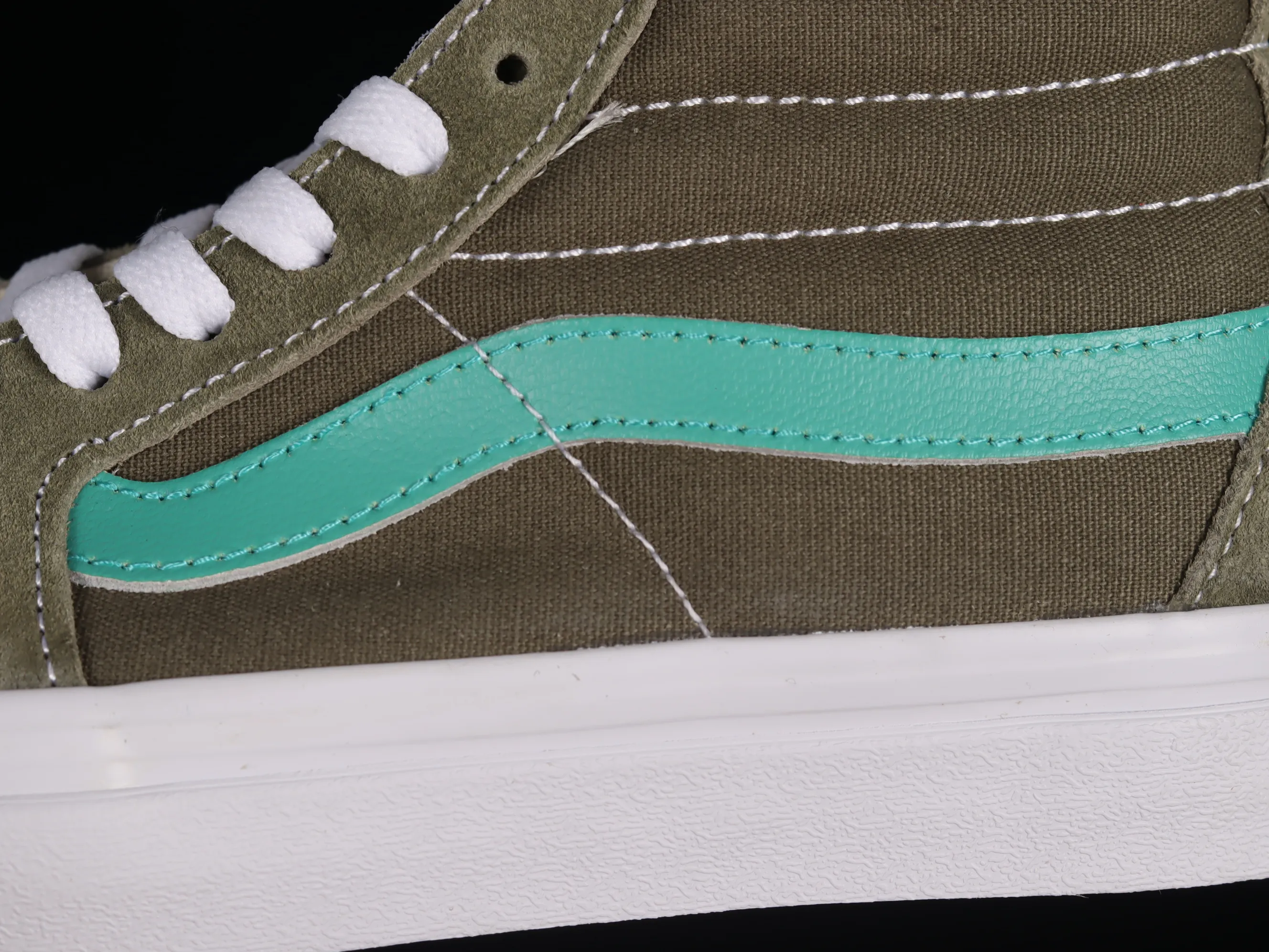 All categories Vans Vans series Vans Mid Vans Sk8 Mid Reissue Vans mid-top casual sneakers VN0A3WM3VY0